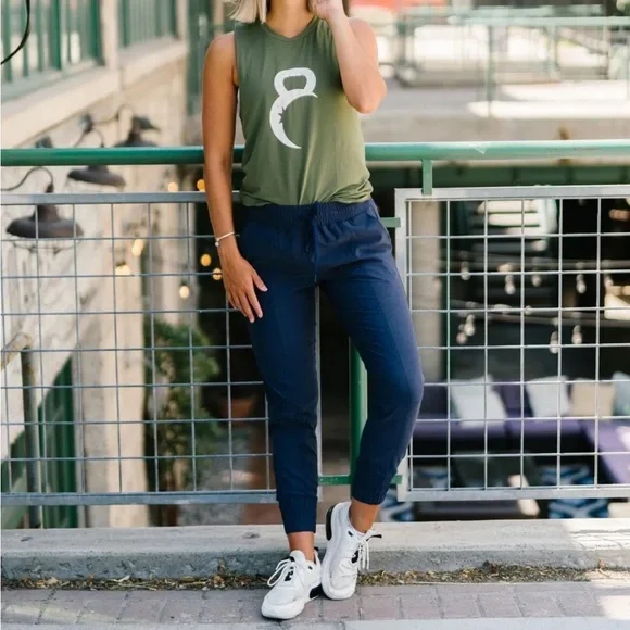 ZYIA Activewear Navy Blue Perfection Jogger Size Small NEW - Picture 2 of 16